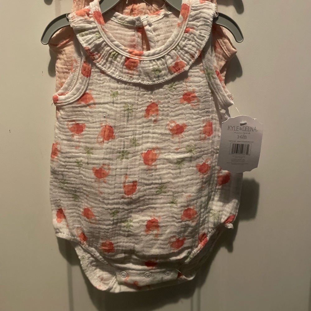 Girls 2PC set bodysuit 3-6mo